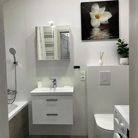 Apartament Ava Prywatna łazienka Niezależne Wejście